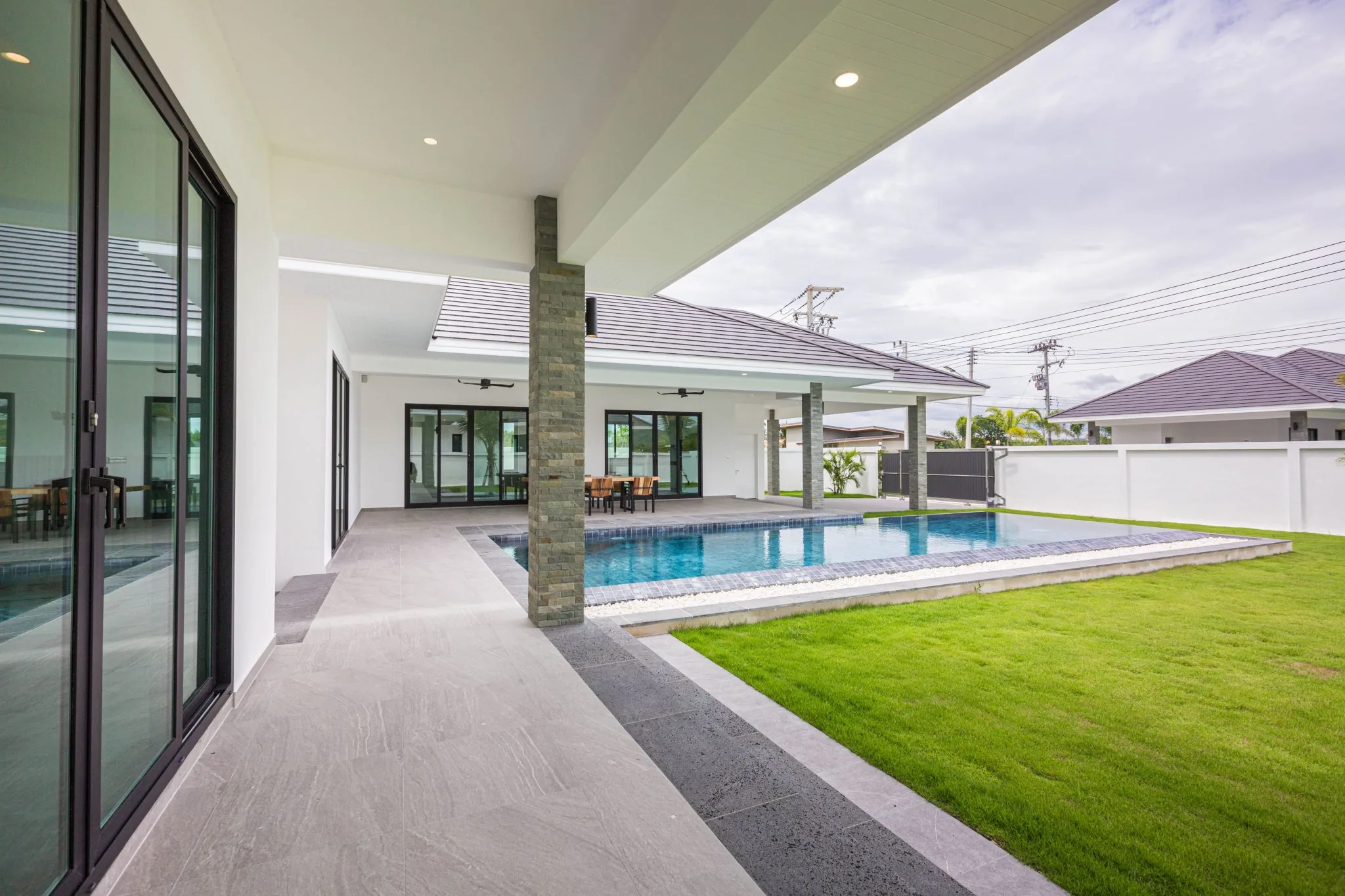 Terrace & pool