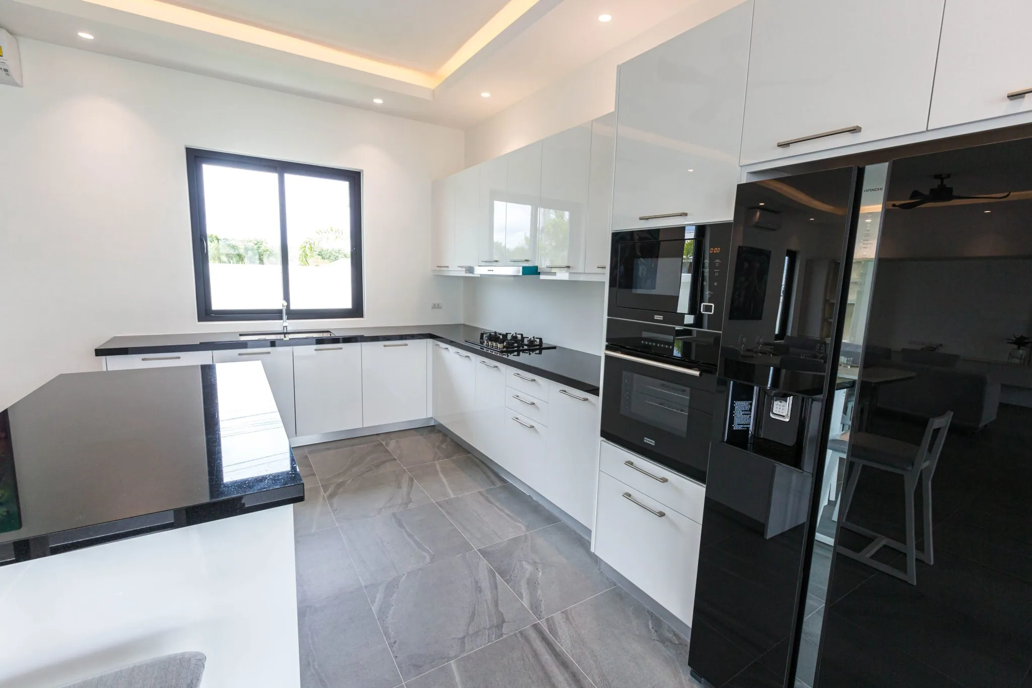 Type B — 3 Bed / 3+1 Bath Pool Villa — image 9 of 10